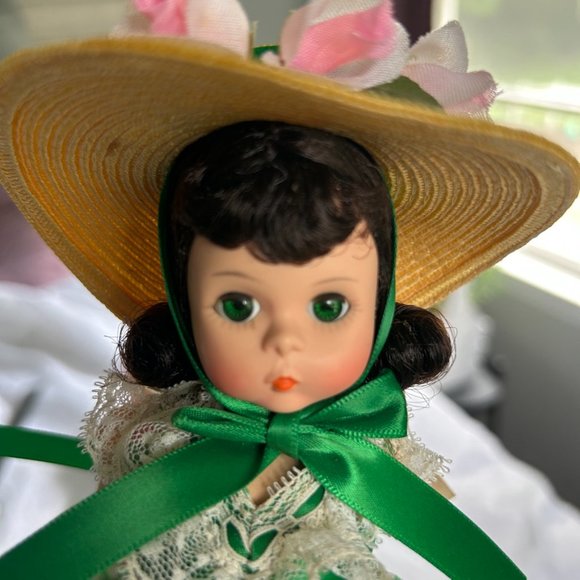 Madame Alexander Doll Miniature 8" Scarlett #426 w/ Tags in Original Box - Picture 2 of 12